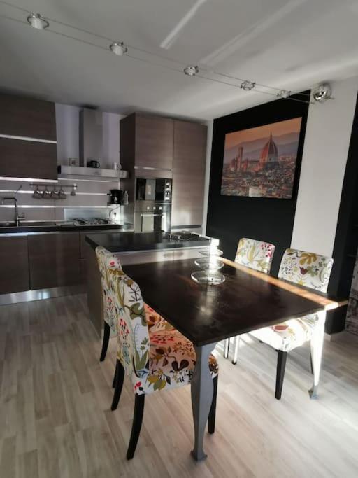 Il Nido Dell'Artista Apartamento Pietrasanta Exterior foto